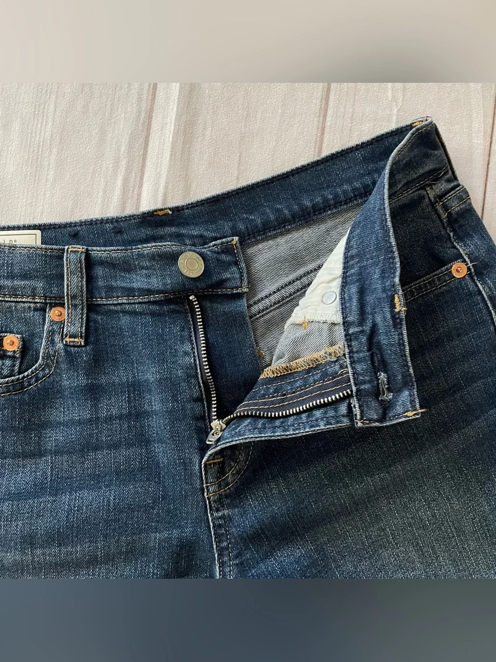 Gap 5” Mid Rise Denim Shorts Women’s 25 | 0 Blue Cuffed Stretch Casual Preppy